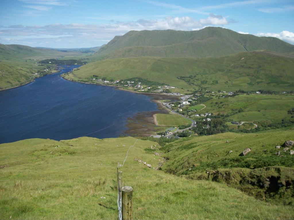 Leenane Hotel リーノーン エクステリア 写真