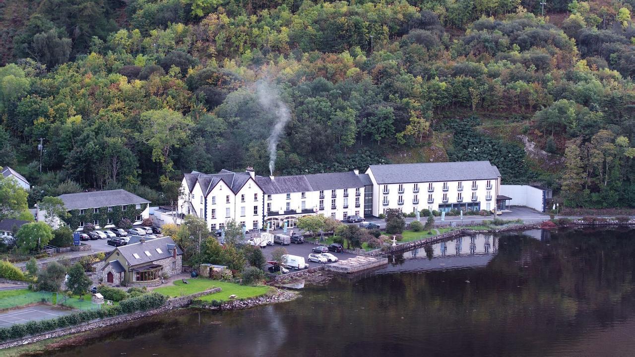 Leenane Hotel リーノーン エクステリア 写真