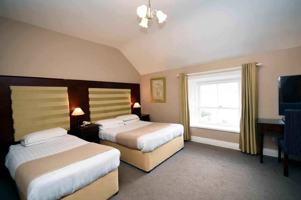 Leenane Hotel リーノーン エクステリア 写真
