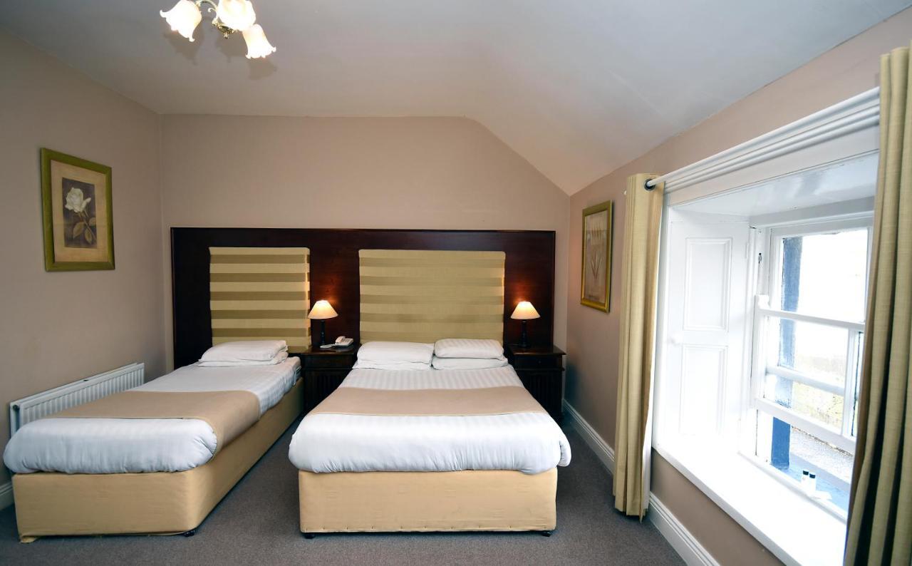 Leenane Hotel リーノーン エクステリア 写真