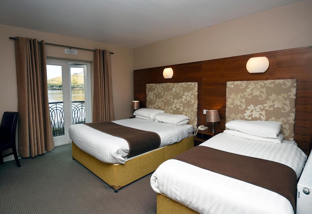 Leenane Hotel リーノーン エクステリア 写真